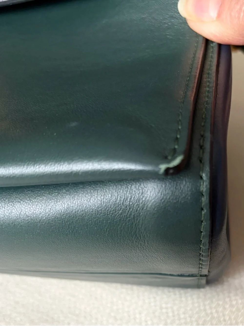 VNTG Escada Green Leather Top-Handle Shoulder Strap Bag Gold Hardware Italy 🇮🇹